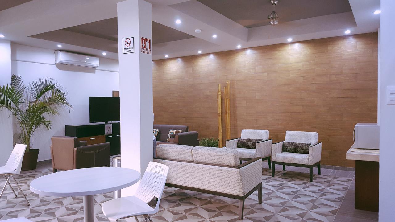 Suites Del Mar Ciudad del Carmen Exterior photo