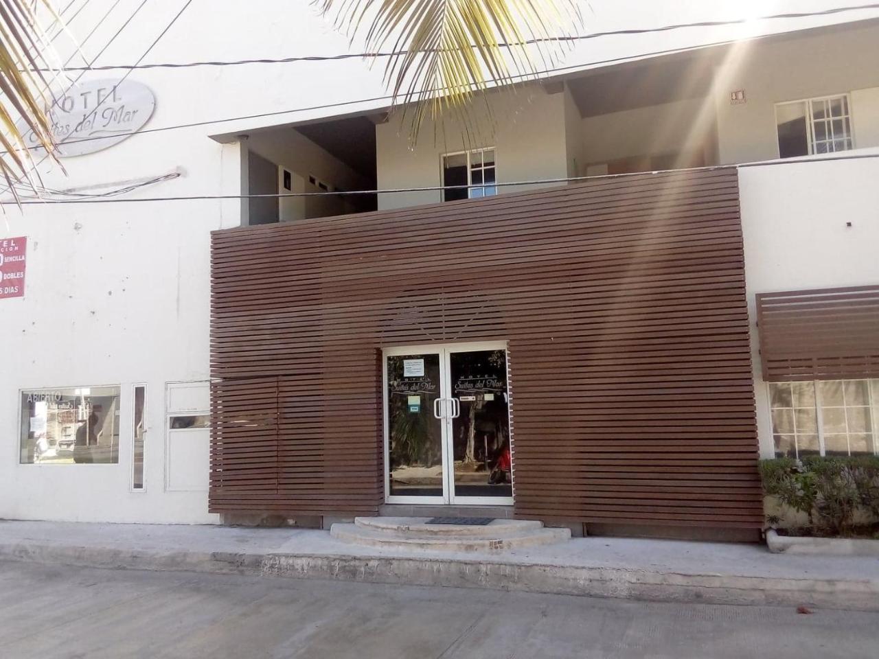 Suites Del Mar Ciudad del Carmen Exterior photo