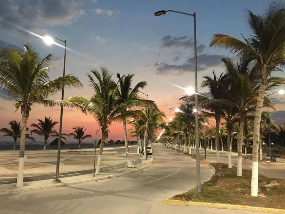 Suites Del Mar Ciudad del Carmen Exterior photo